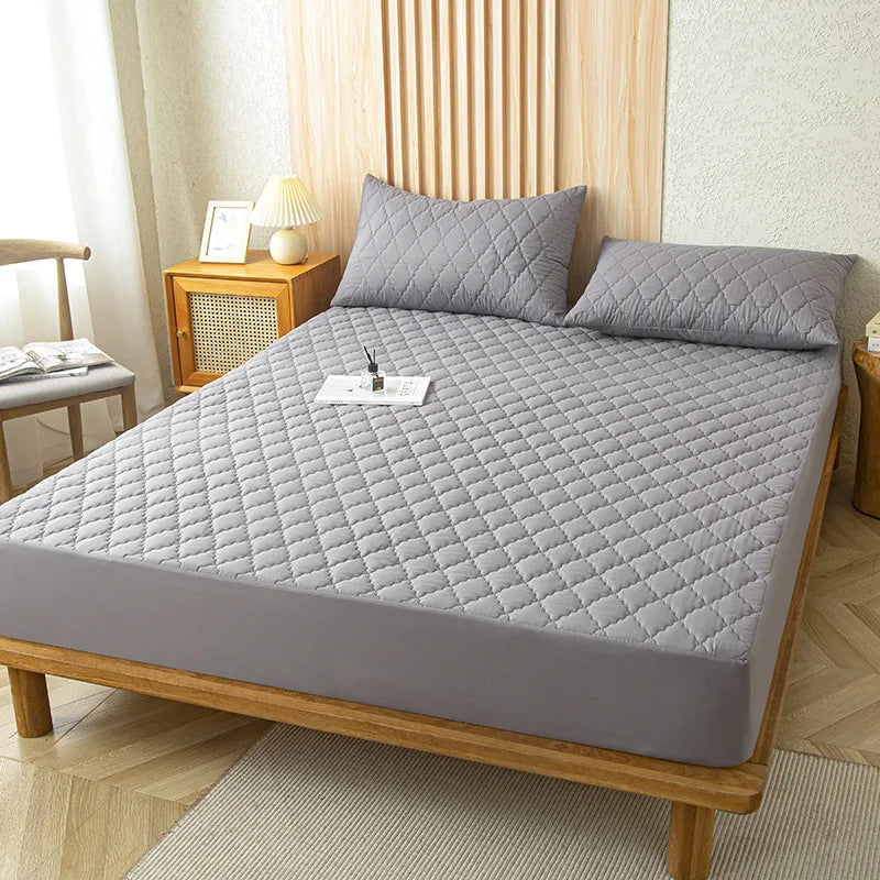 Waterproof Fitted Mattress Protector – Sizes Twin, Full, 140, 160, Gray & White