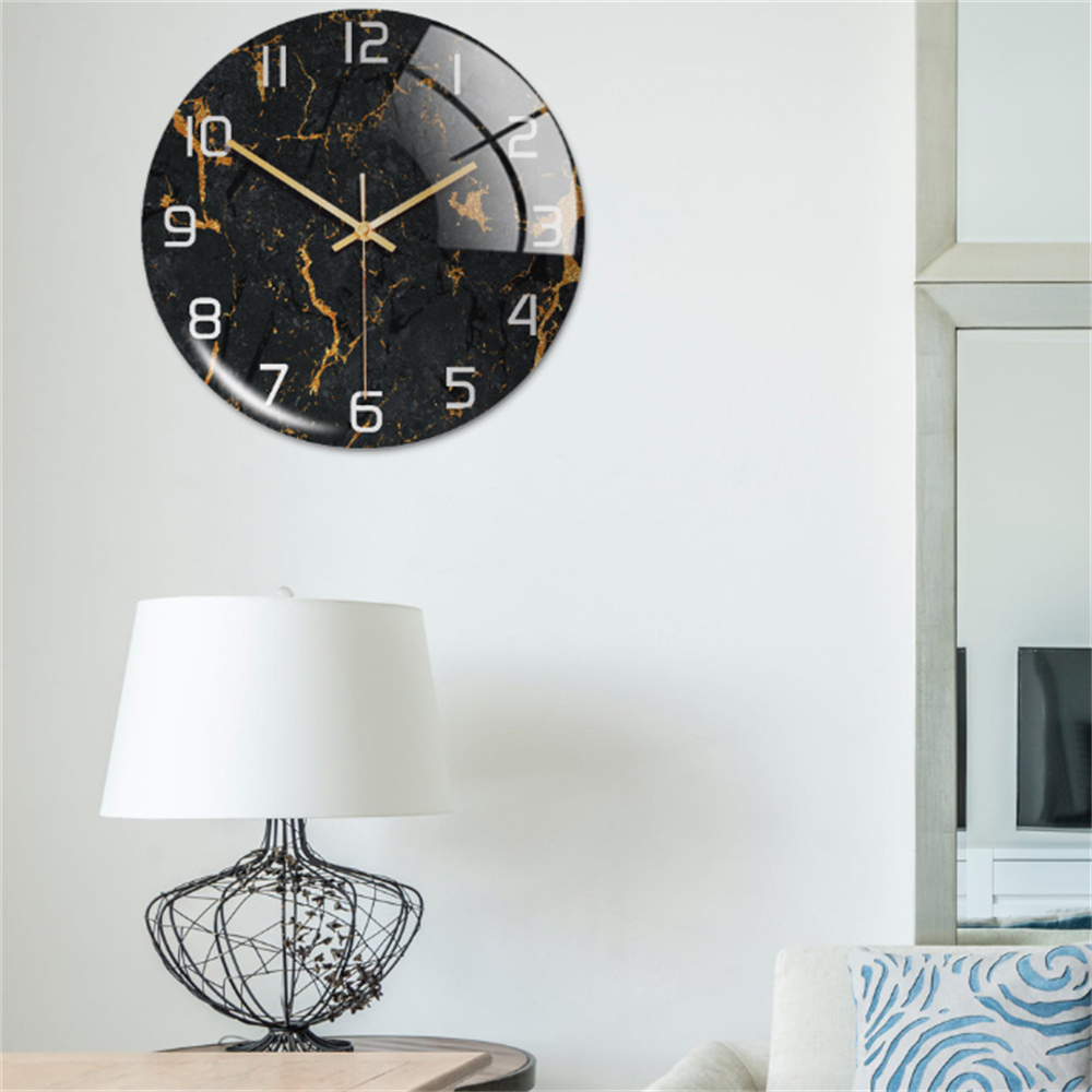 שעון קיר באפקט שיש MarbleTime — עיצוב עגול עכשווי