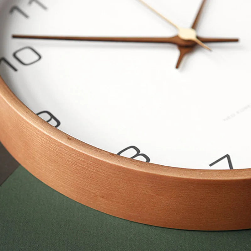 Orologio da parete minimalista in legno e vetro — tema noce e grigio chiaro