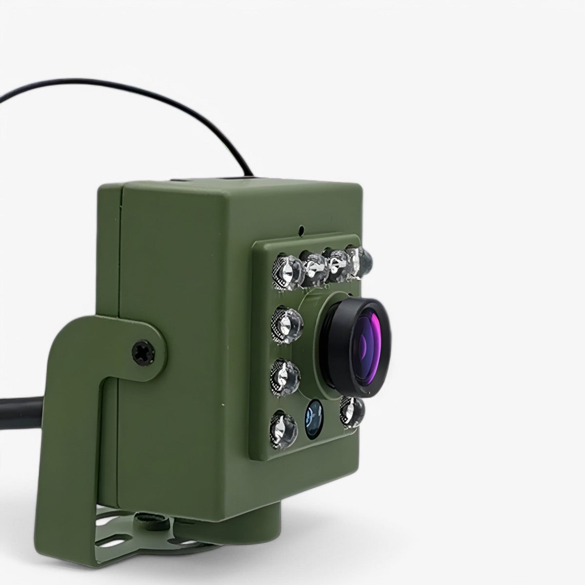 NestCam HD WiFi Camera – 1080p Waterproof Lens, Integrated Night Vision, Compact Outdoor Mount