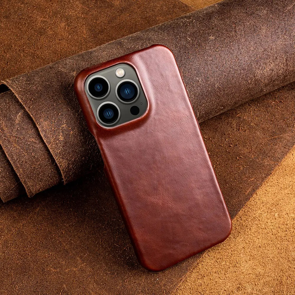 Étui pour iPhone RoyalLeather en cuir véritable de vache — Fabrication artisanale
