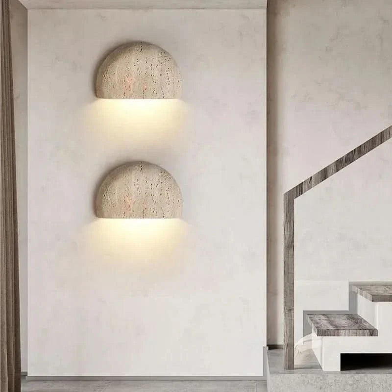 Wabi-sabi LED-wandlamp van steen — retro-accentverlichting