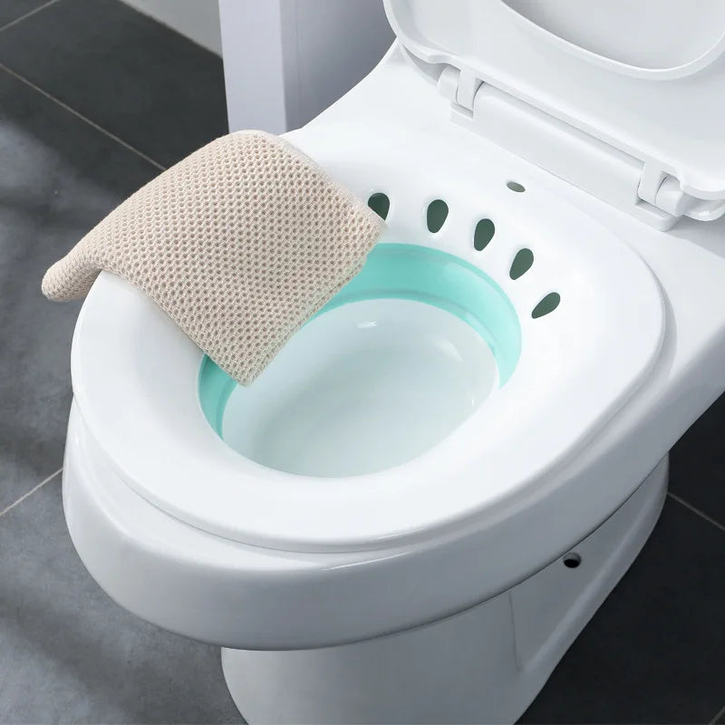 Baño de asiento plegable colgante — recipiente de gran capacidad para el cuidado de las hemorroides