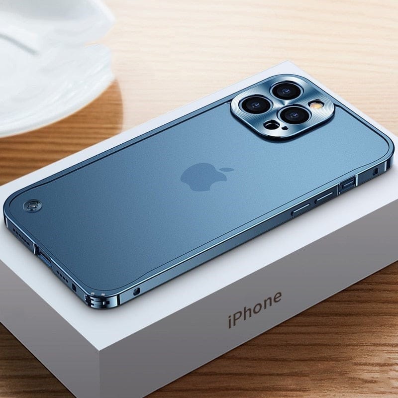 CNC-fræset iPhone-etui i aluminium — let bumper