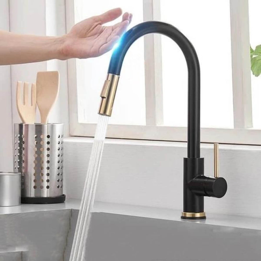 Rubinetto da cucina estraibile in ottone TouchTech – Miscelatore con sensore touchless e bocca flessibile