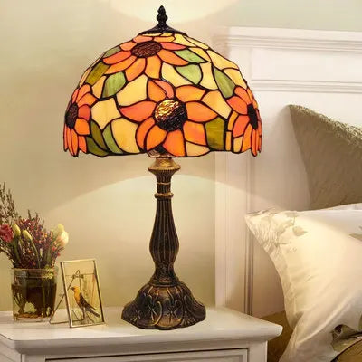 Lampada da scrivania Tiffany — Vetro colorato fatto a mano, base LED E27