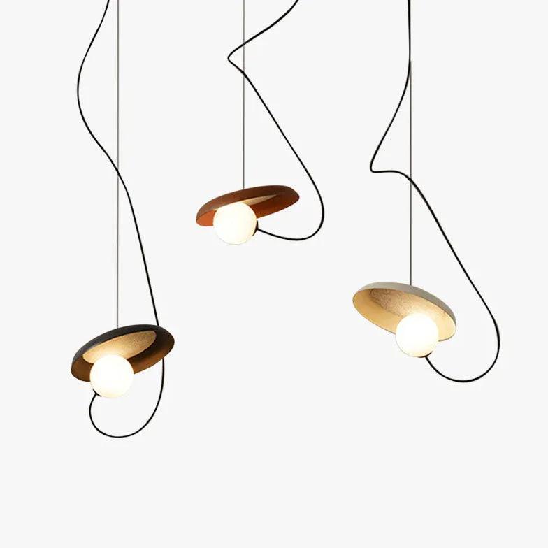 Minimalistyczna żelazna lampa wisząca w kształcie dysku do sypialni | boxzora