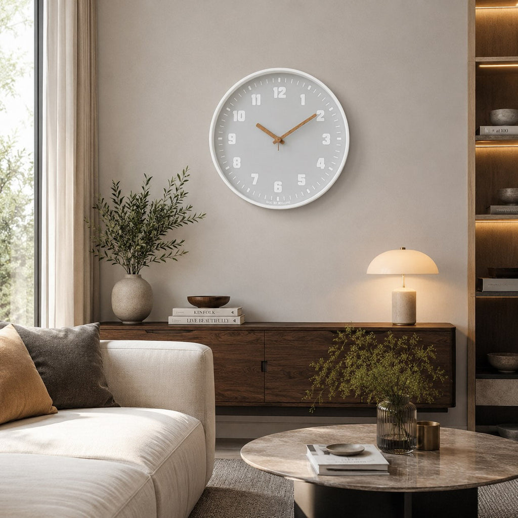 30-cm-Wanduhr aus Bambusholz – rundes Zifferblatt, geräuschloses Quarzwerk