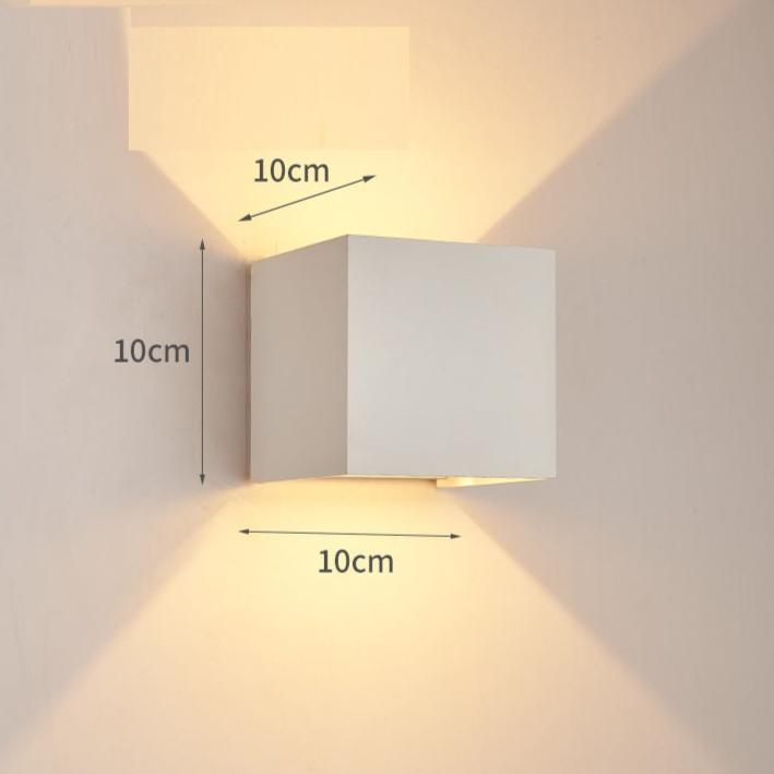 Moderne LED-væglampe fra Garduru — energieffektivt, alsidigt design