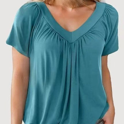 T-shirt col V & manches courtes – Couleur unie, féminité revisitée