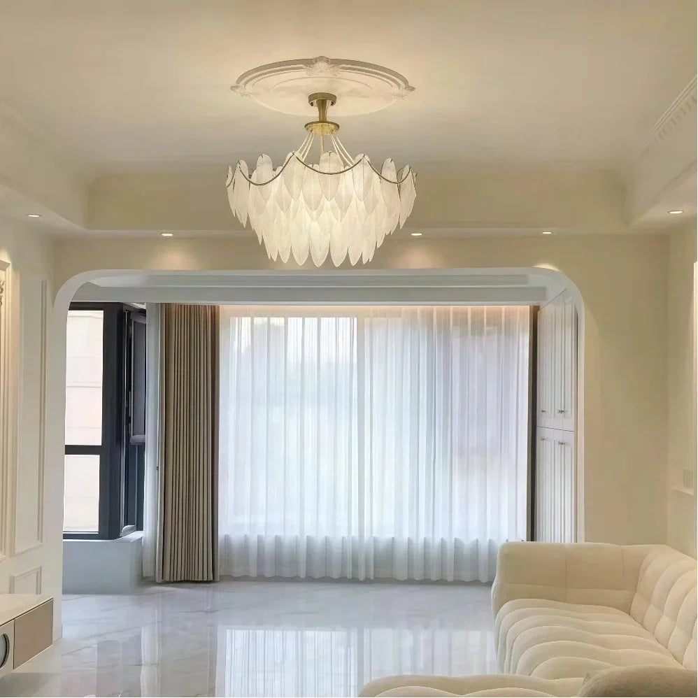 Candelabru de lux cu pene albe și cristale, cu LED reglabil, pentru living | boxzora