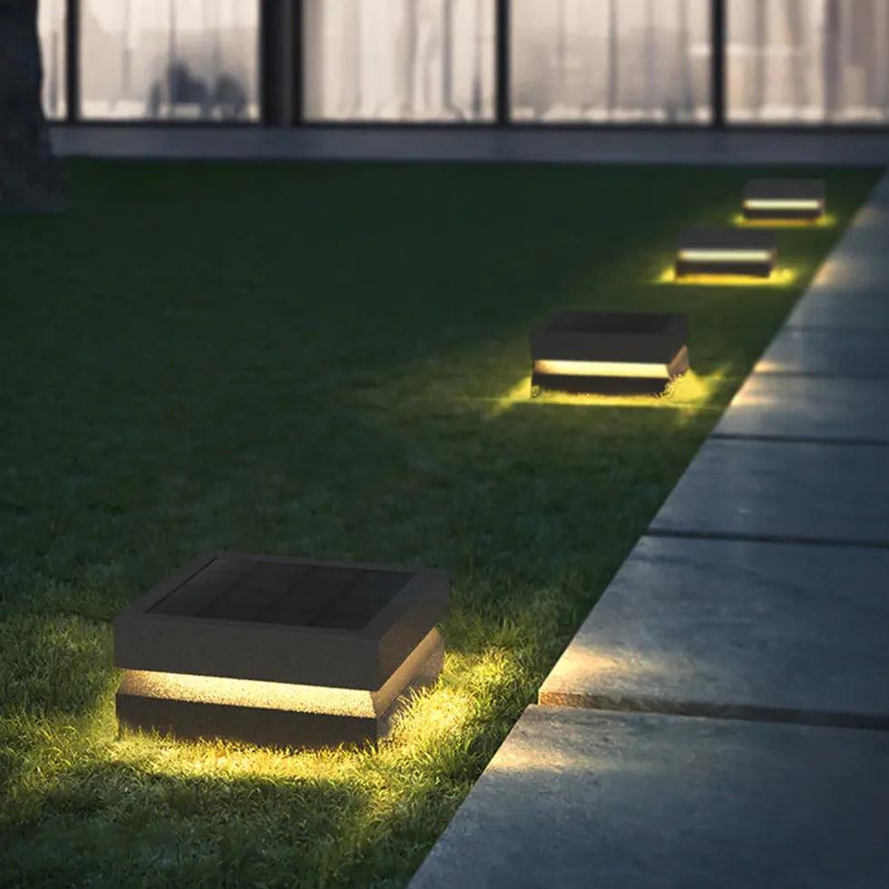 Minimalistisk solcelledrevet søylelampe for hagen | boxzora
