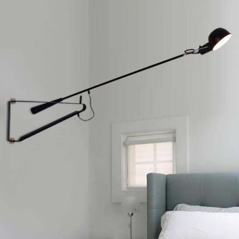 Nordisk moderne vegglampe med lang svingarm | boxzora