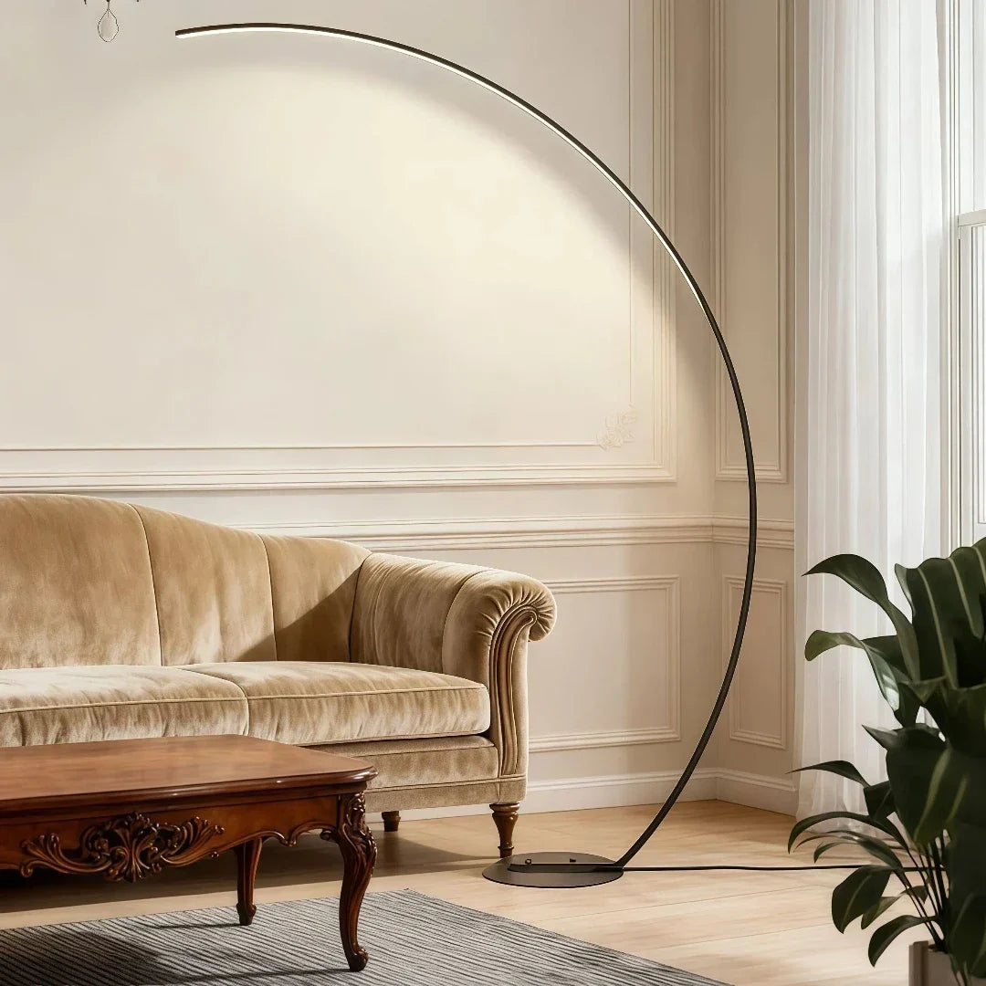Lampada da terra minimalista ad arco per soggiorno, in metallo, con LED dimmerabile | boxzora