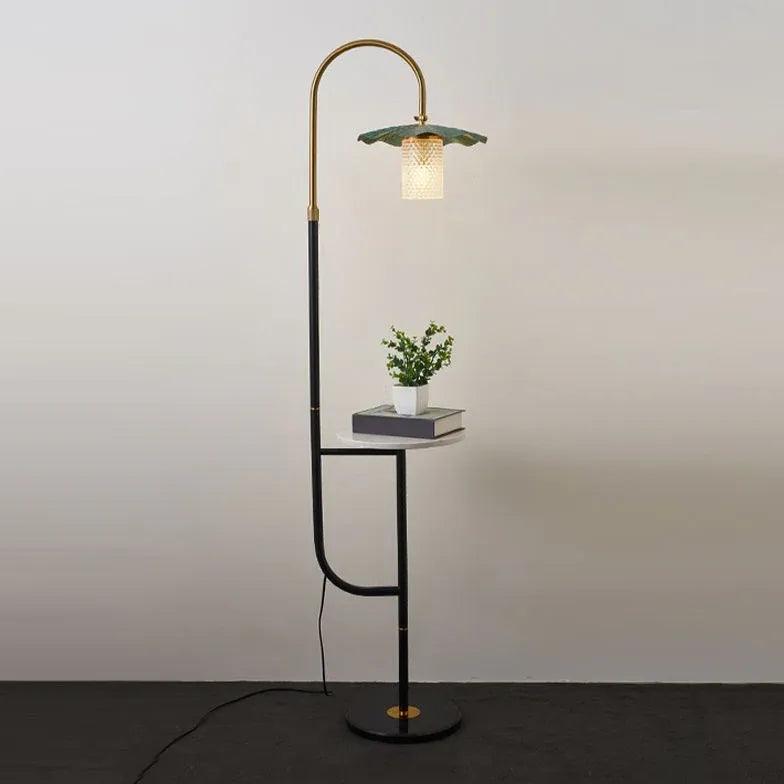Minimalistyczna lampa podłogowa LED w kształcie falującego UFO | boxzora