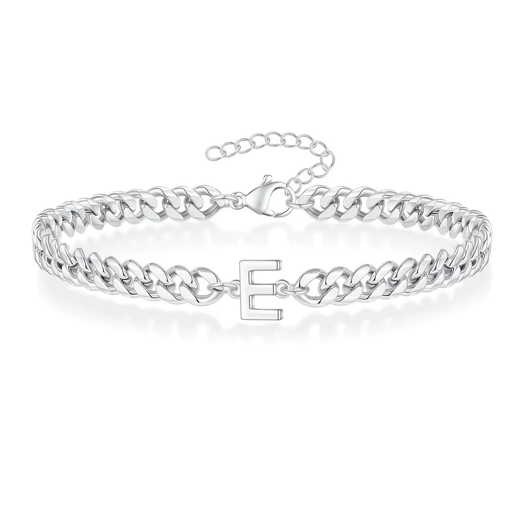 Armband mit den Initialen des Paares im Cuban-Link-Stil