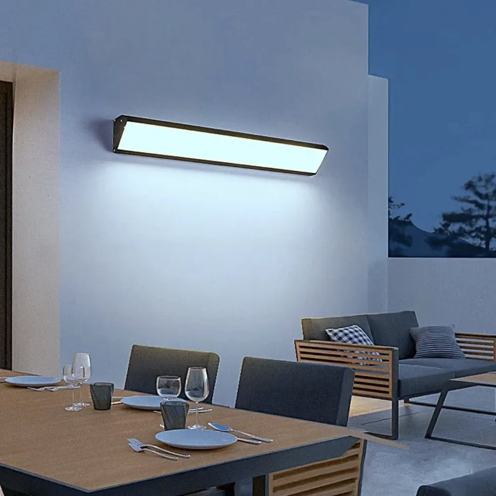 Applique murale linéaire moderne noire pour extérieur, étanche | boxzora