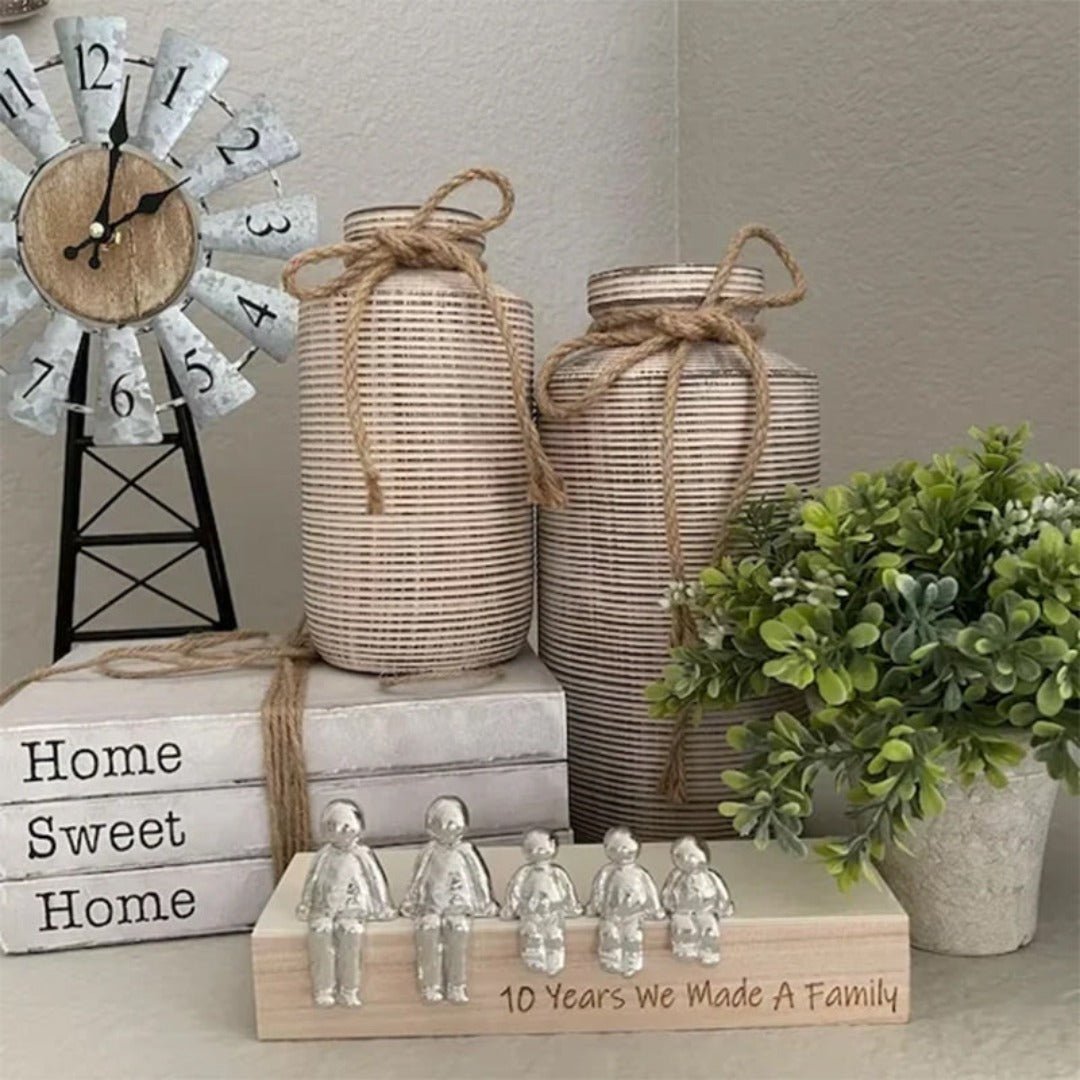 Eternal Family Decorative Sculpture — Abstract Bond Design