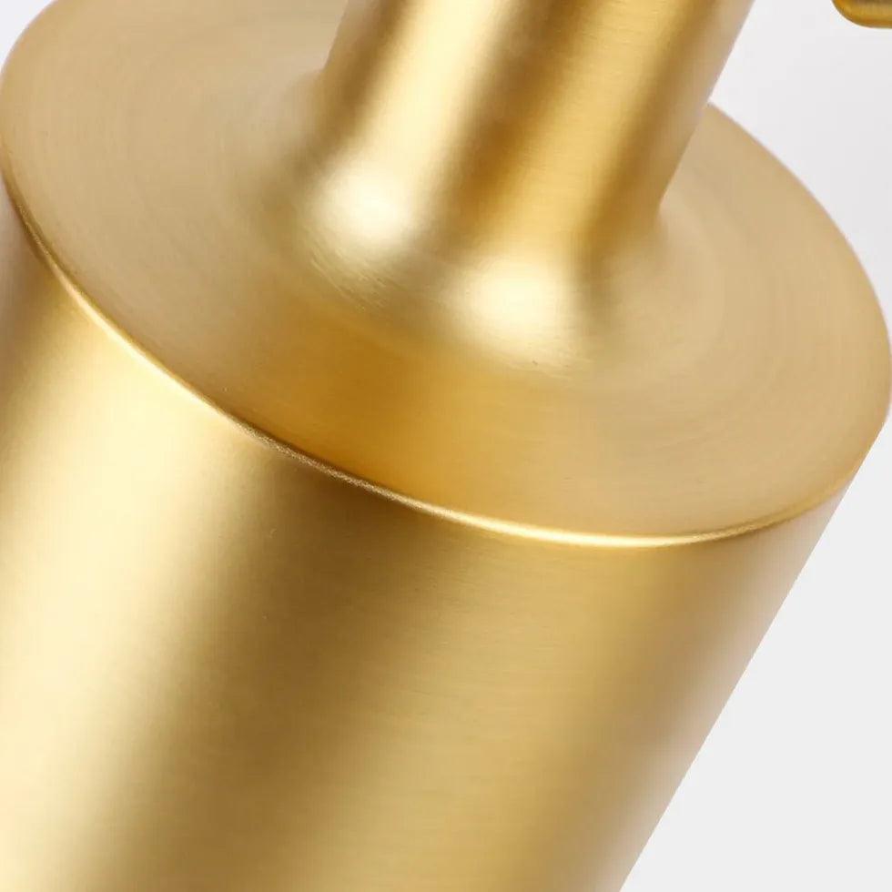 Nowoczesna klasyczna metalowa lampa podłogowa do salonu | boxzora