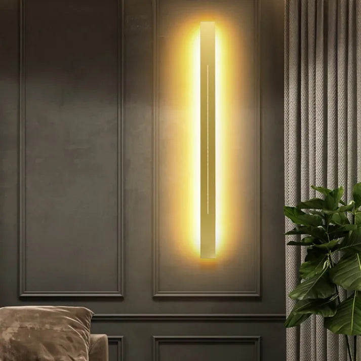מנורת קיר LED שחורה ואנכית - עיצוב מנורת קיר מודרני
