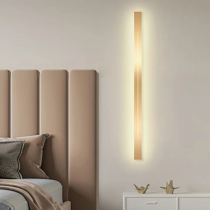 מנורת קיר LED שחורה ואנכית - עיצוב מנורת קיר מודרני