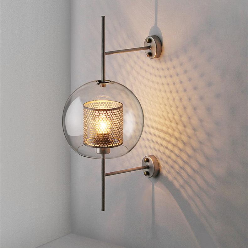 Minimalistyczna złota szklana lampa ścienna przy łóżku do sypialni | boxzora