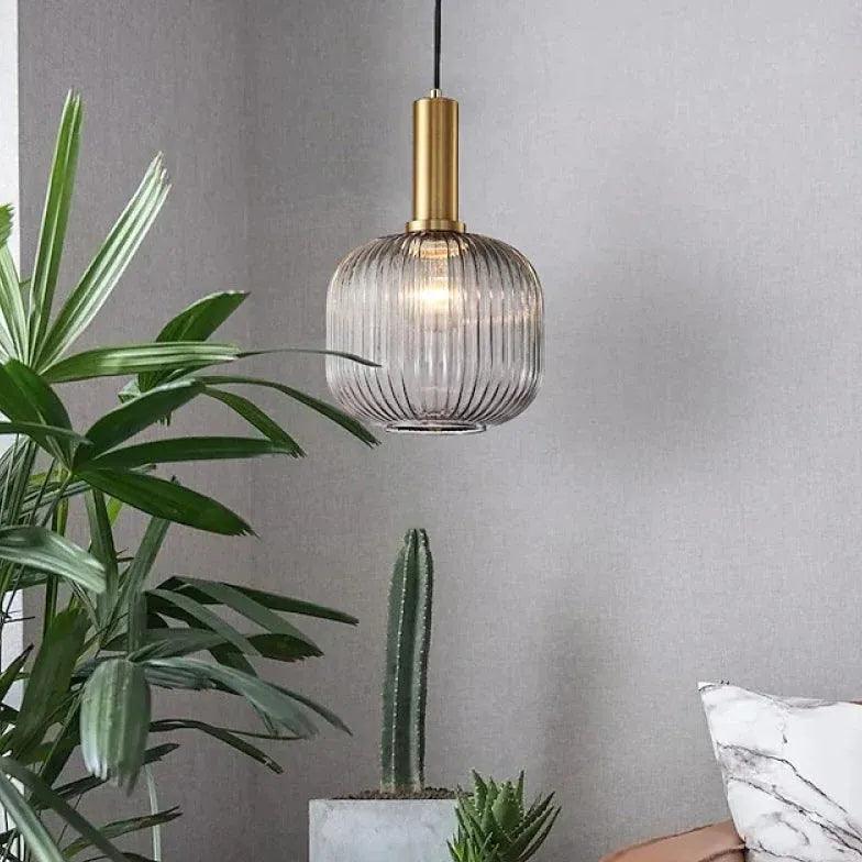Nordisk stripet pendellampe i glass med lyktedesign | boxzora