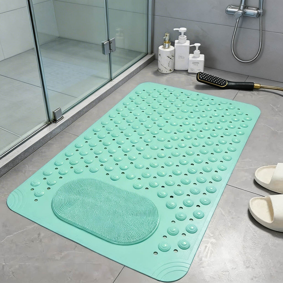 Durable Rubber Non-Slip Shower Mat — Integrated Foot Scrubber, Heavy-Duty Suction Cups