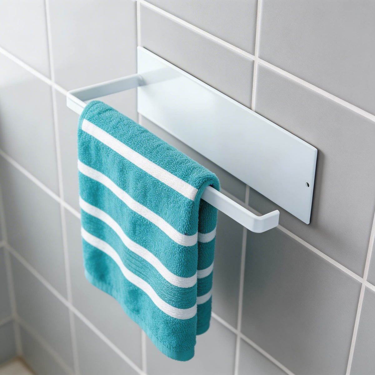 Suporte de parede para rolo de papel de cozinha — estrutura de ferro resistente, fixação adesiva, design economizador de espaço