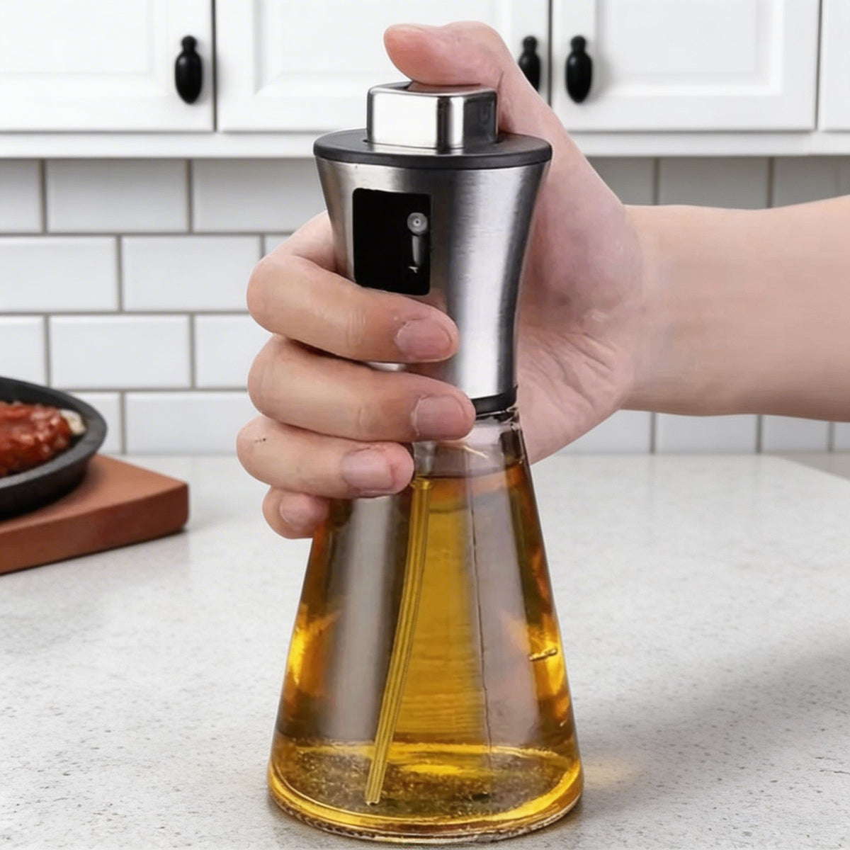 Modern Stainless Steel Olive Oil Spray Bottle – Fine Mist Nozzle & Transparent Vessel