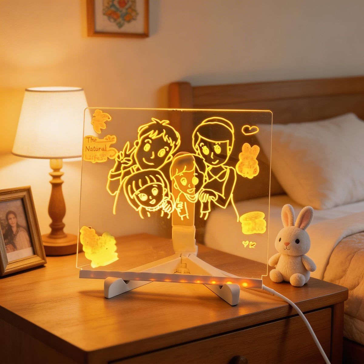 Modern LED-bordslampa – livfull skrivbar meddelandetavla