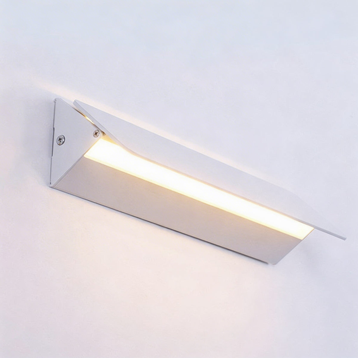 Verstellbare Aluminium-LED-Wandleuchte — Schlankes Design, Blendungsreduzierter COB-Emitter, 685 cm Drehbereich