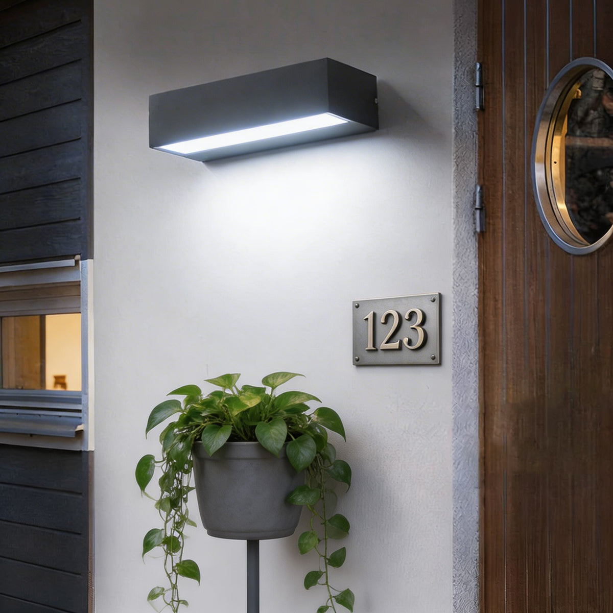 Modern Outdoor Wall Light — Linear Mount, Waterproof Aluminum LED, Adjustable Color Temperature