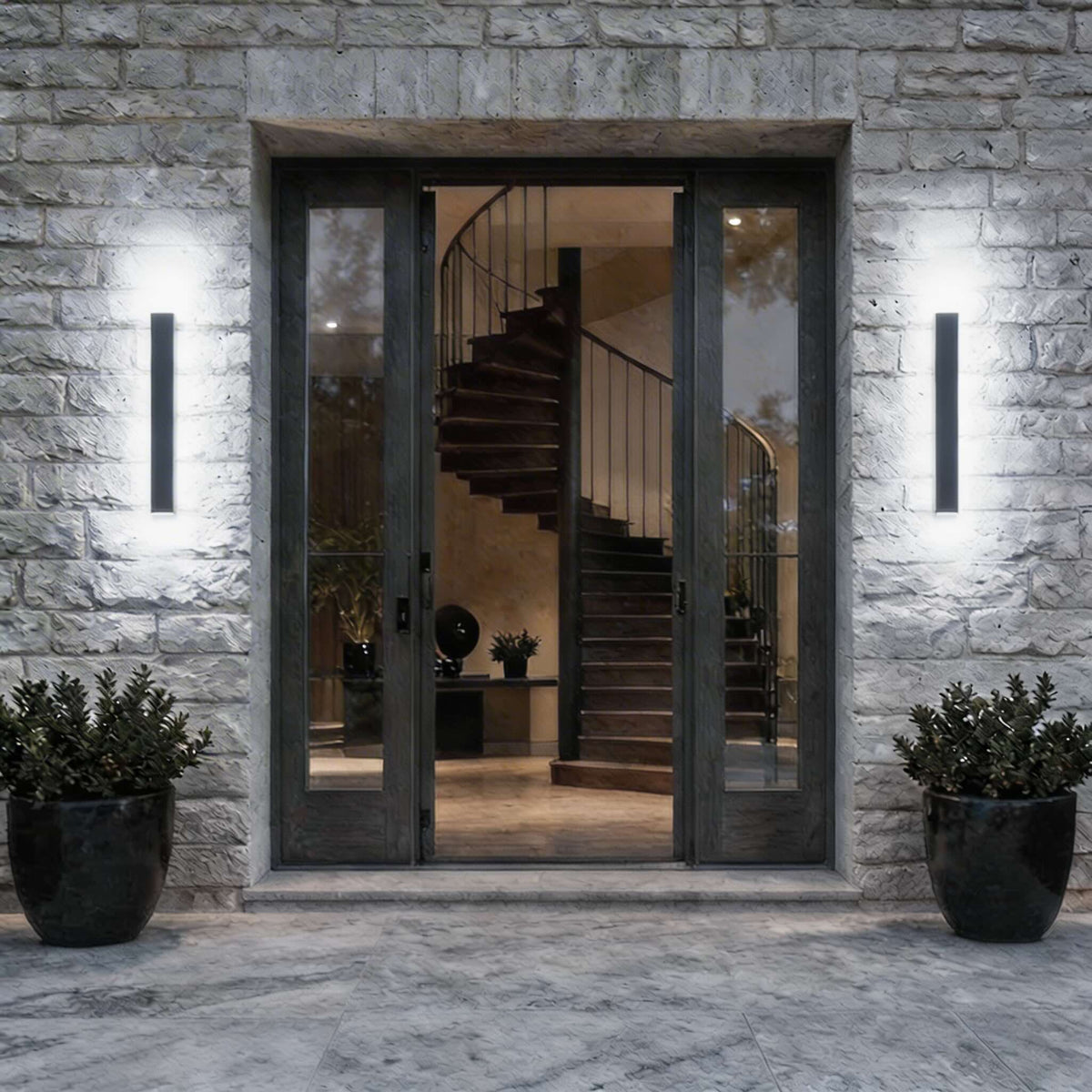 Moderne lineær svart utendørs vegglampe – dimbar LED, jernkonstruksjon, vanntett design