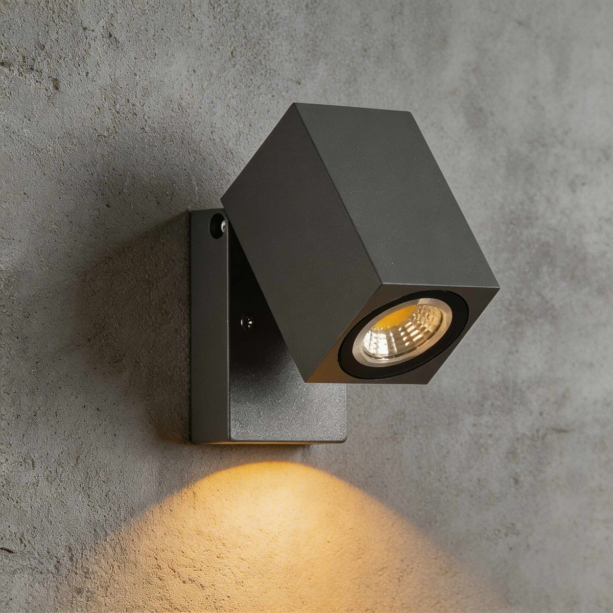 Lampă de perete pliabilă pentru exterior — LED de 5W, corp impermeabil din aluminiu