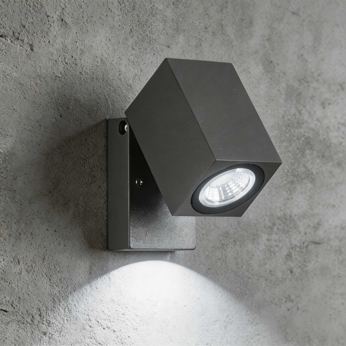 Lampă de perete pliabilă pentru exterior — LED de 5W, corp impermeabil din aluminiu