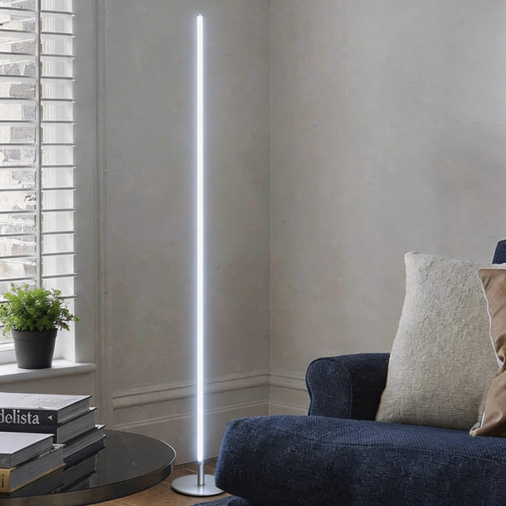 Modern Industrial Floor Lamp — Adjustable Height, Metal, LED Lighting