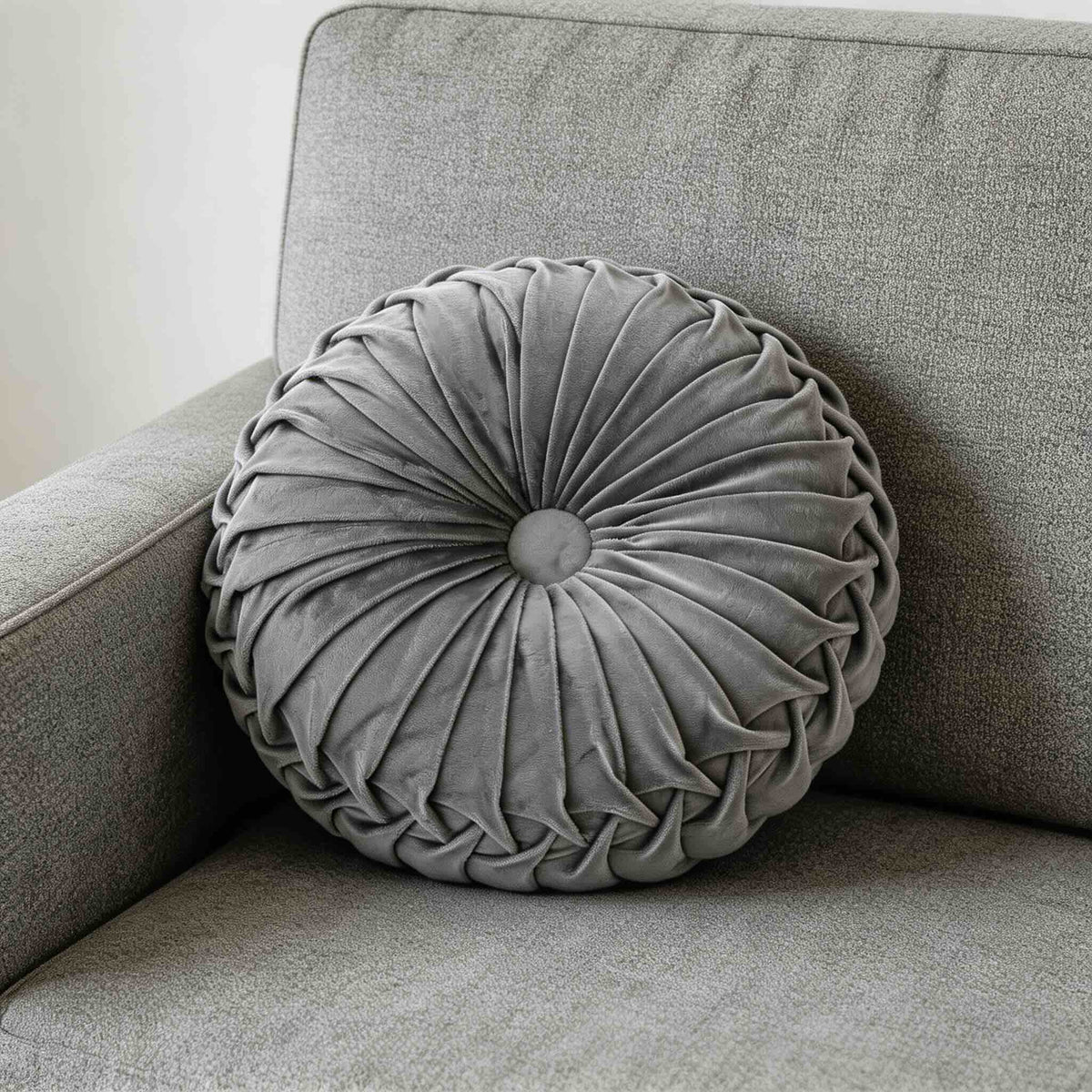 Cojín lumbar moderno de terciopelo — Cuadrado de 13.8 pulgadas, diseño plisado en 3D