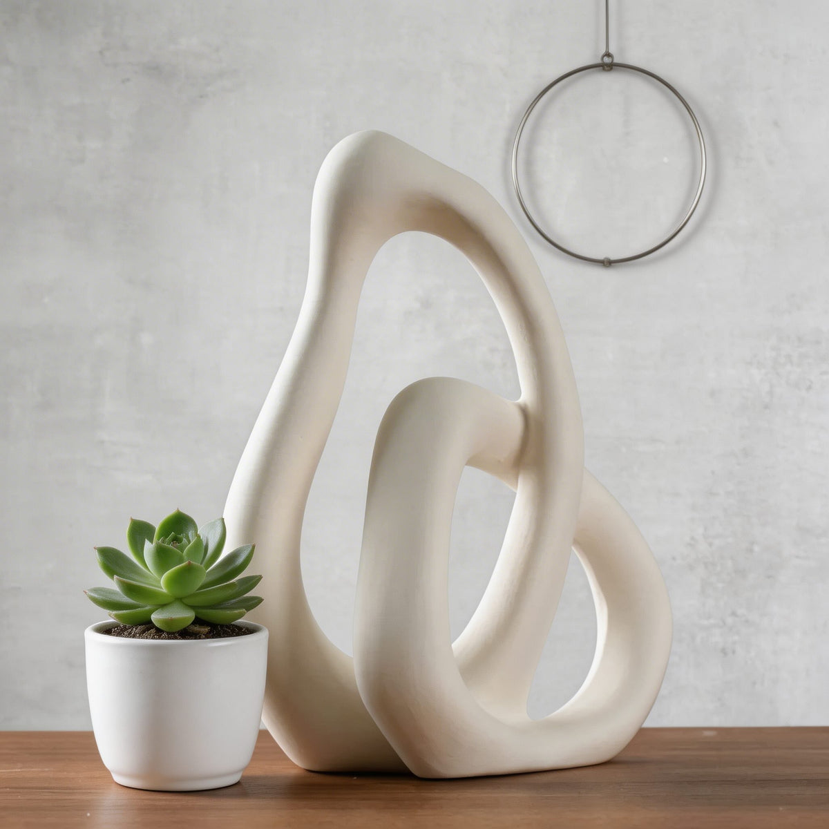 Vaso in ceramica nordico — Profilo scultoreo irregolare, rifinito a mano