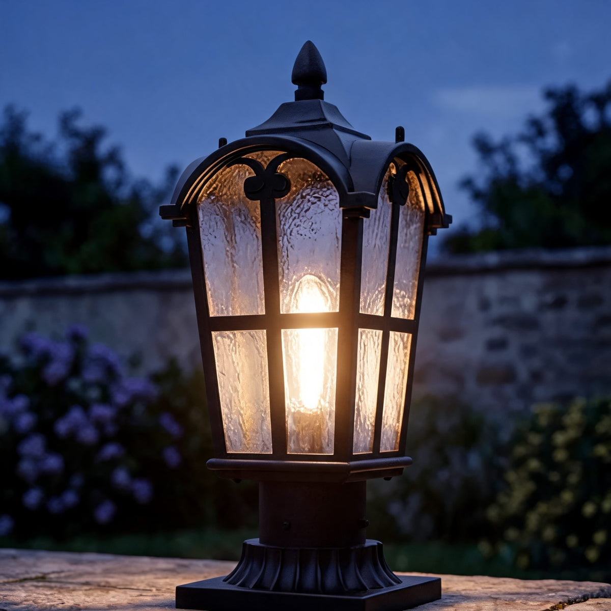 Lampă modernă de exterior pentru stâlp - bază de montare pe pilon din metal de fier, abajur din sticlă transparentă, reglabilă