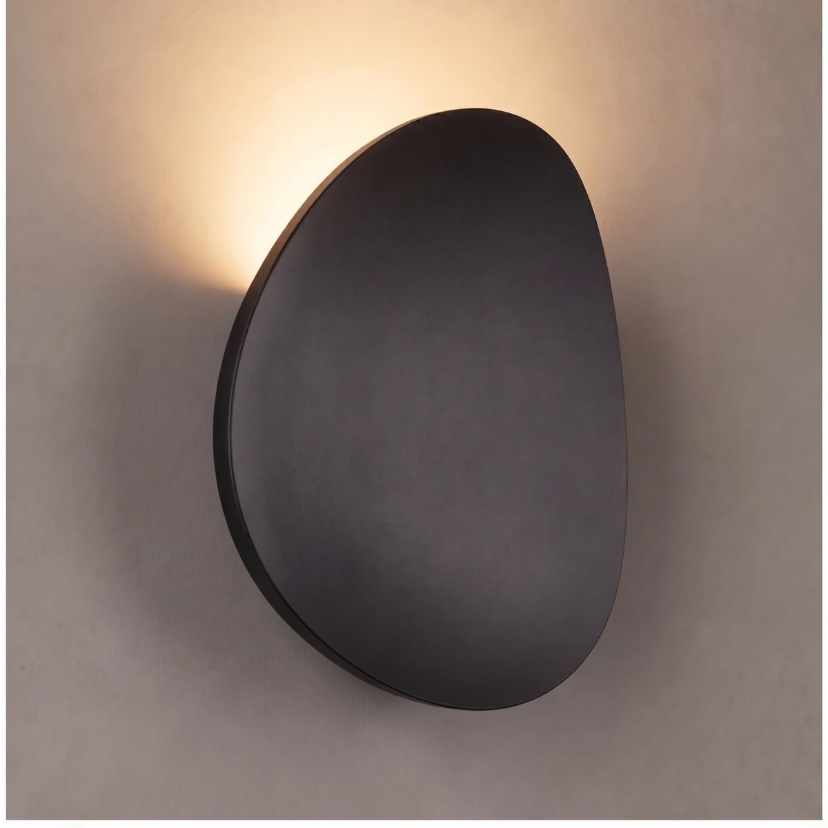 Modern Waterproof Outdoor Wall Light — 7W Integrated LED, Solid Aluminum Body