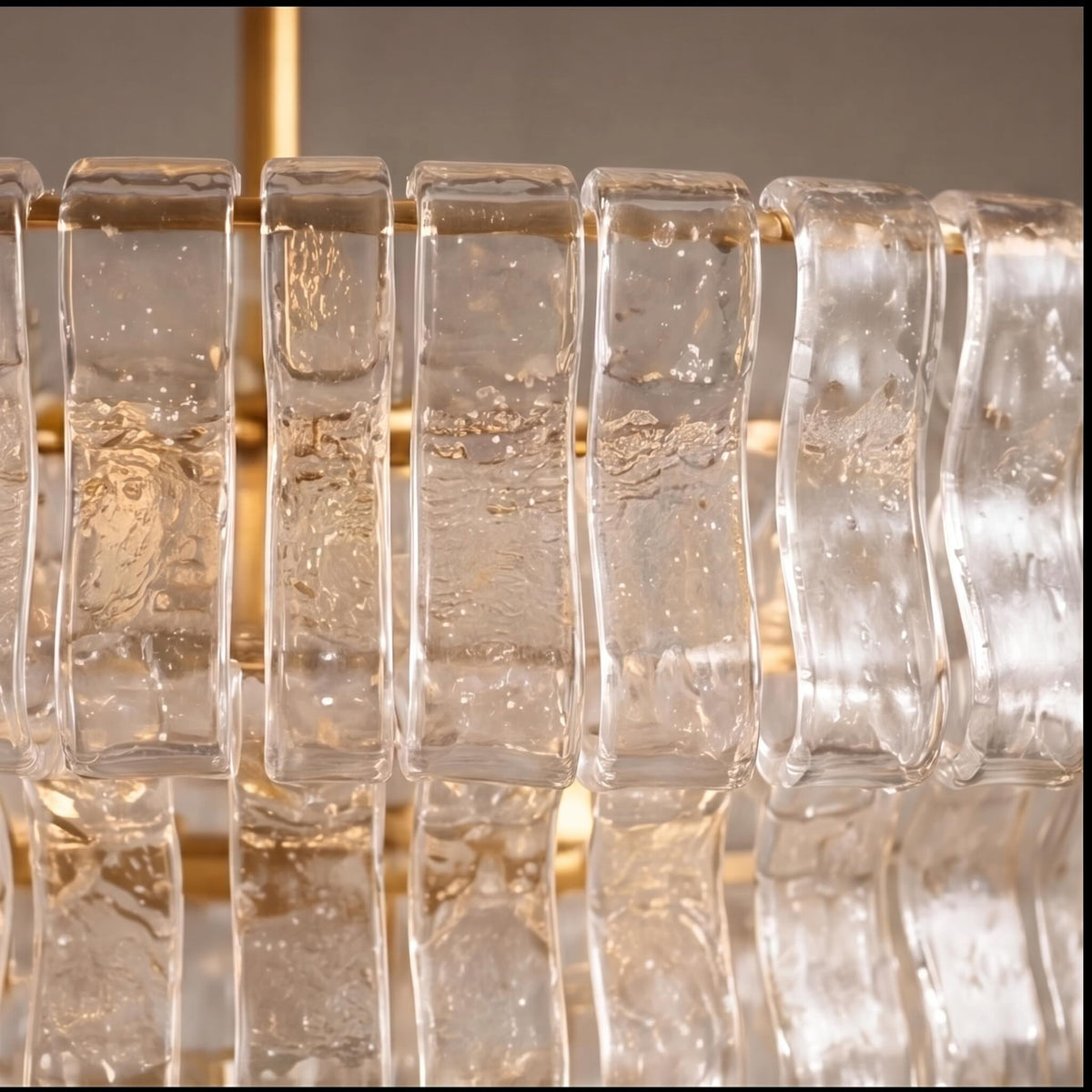 Justerbar lysekrone med 6 pærer i glas og stål – moderne dæmpbar pendellampe