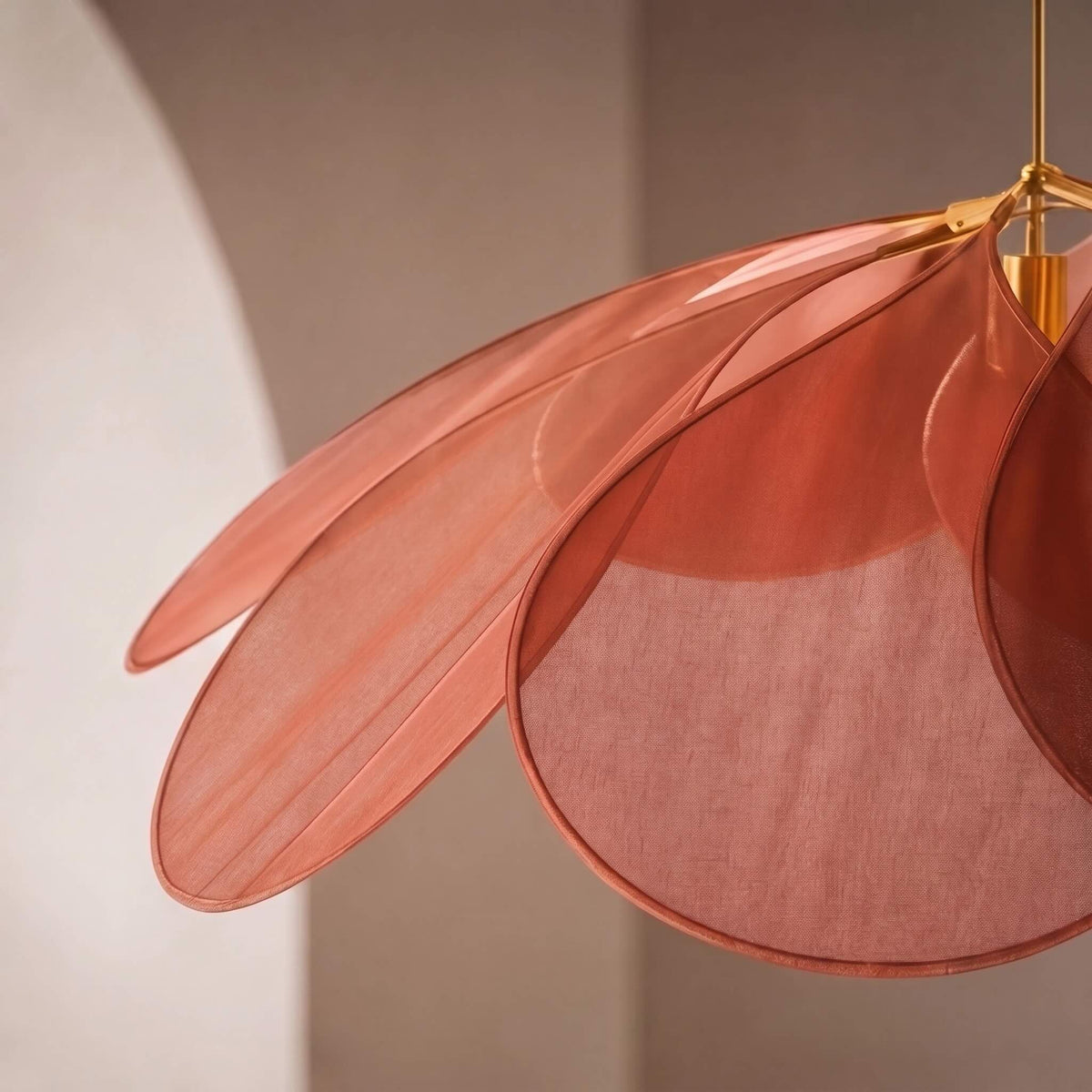 Modern blomformad pendellampa — justerbar upphängning, tygskärm, metall, kompatibel med LED-lampa, E27-lampa