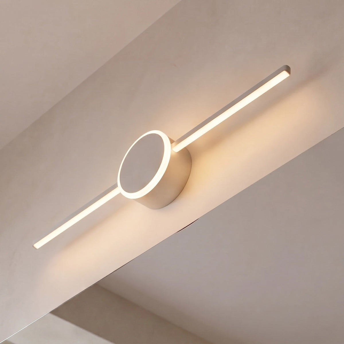 Moderne LED-væglampe — justerbart design i aluminium og akryl, 3 farvetemperaturer