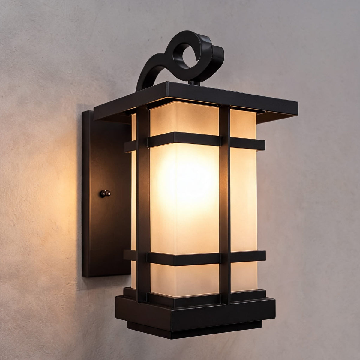 Felinar modern de exterior — suport reglabil, LED din aluminiu și sticlă mată, impermeabil IP65
