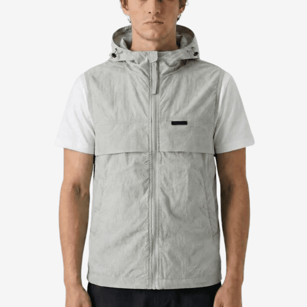 Gilet da trekking con cappuccio e senza maniche ultraleggero