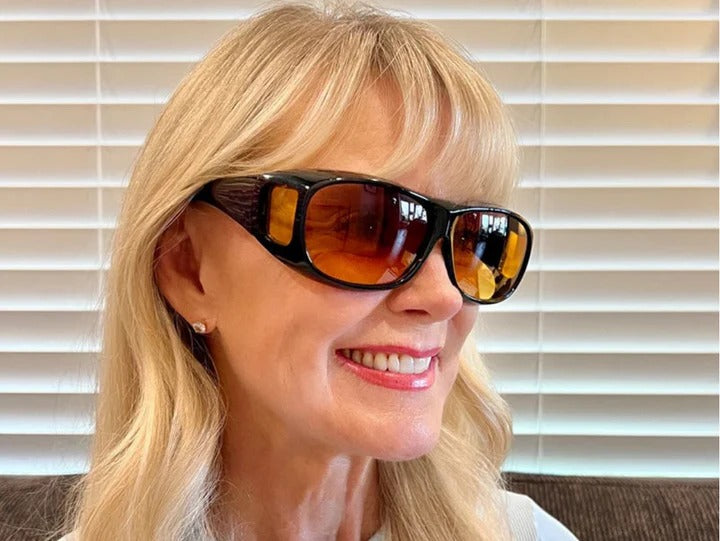 Nachtsichtbrille mit Glarecut-Technologie – reduziert Blendung durch Scheinwerfer
