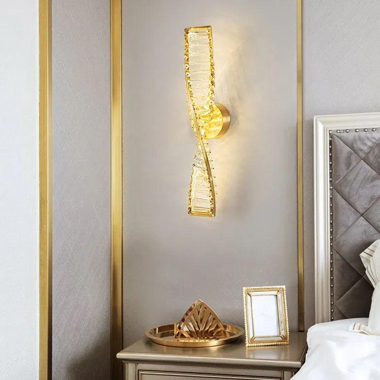 Modern kristallen wandlicht in messing voor de woonkamer | boxzora