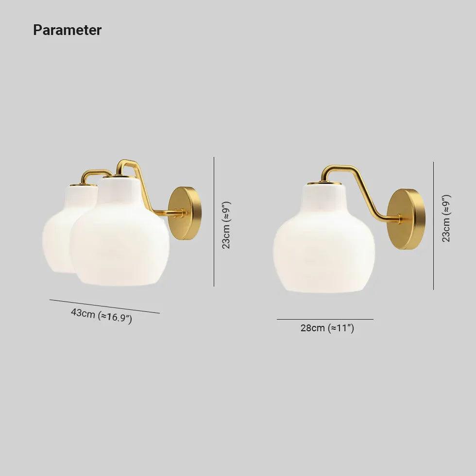 Eksklusiv væglampe i mælkehvidt glas med liljekonvaldesign | boxzora