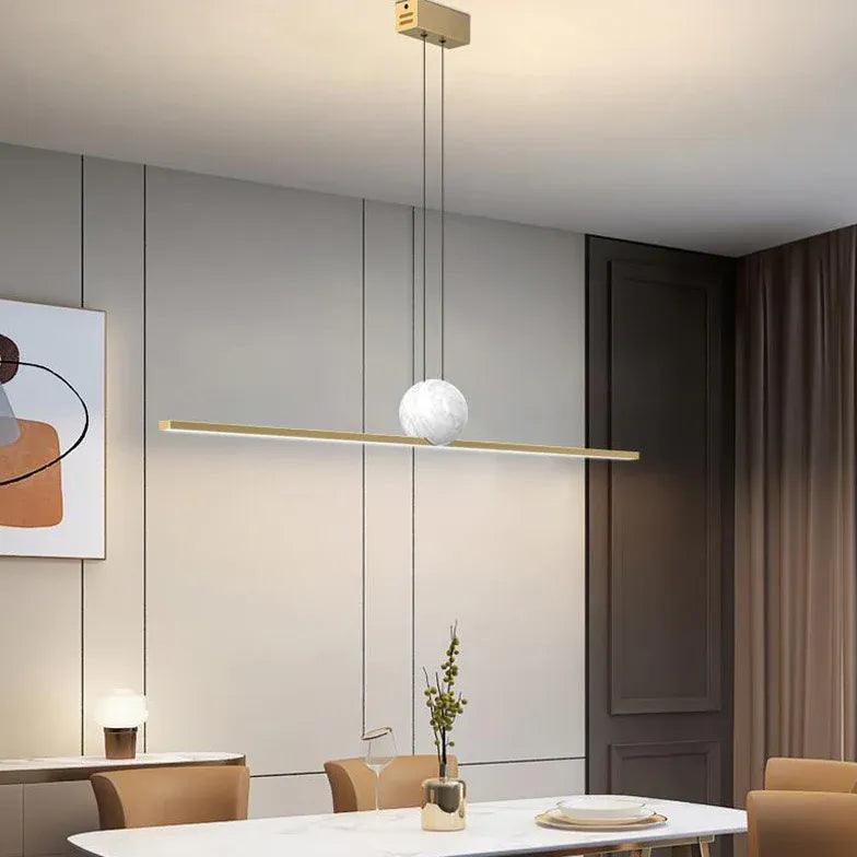Minimalistické mosazné dlouhé závěsné mramorové světlo do jídelny | boxzora
